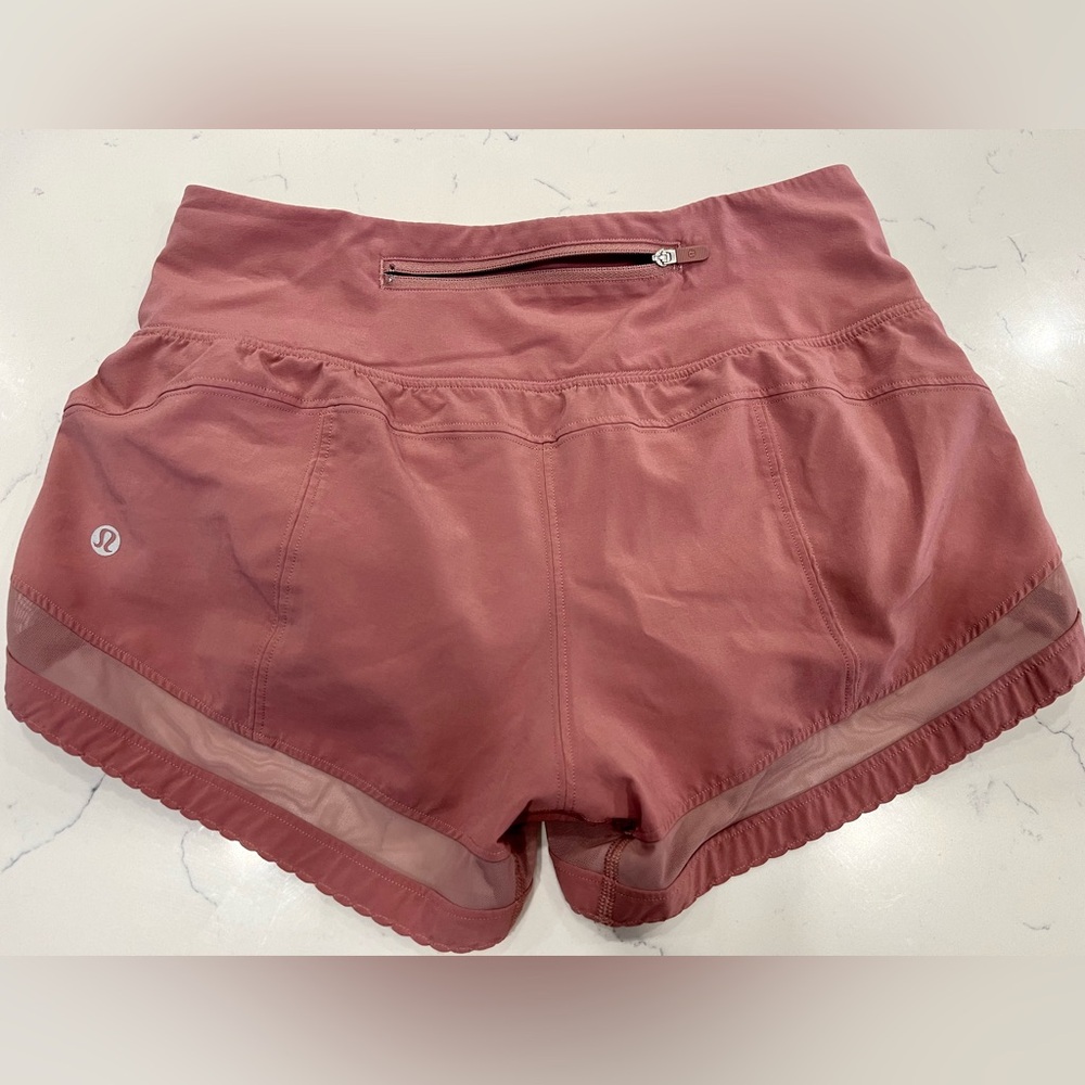 lululemon shorts size 2 in seam 2.5